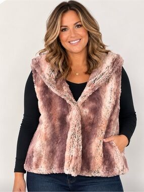 Kate Rosy Plush Faux Fur Vest Petite Large Like New Winter Fall Transitional